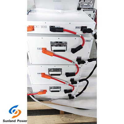 Bateria do sistema 230.4V 150AH LiFePO4 do armazenamento de energia de 50KWH ESS com refrigerar de ar do armário