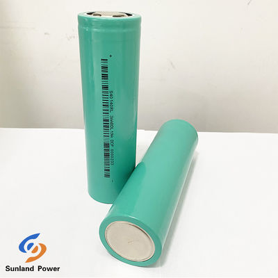3.0V 15Ah Bateria de íons de sódio cilíndrica 40140 Bateria com taxa de 3C para sistema de energia solar
