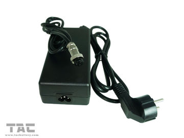 Venda a quente Carregadores portáteis de bateria de 36V / 43.8V, Carregador de bateria de motocicleta personalizado